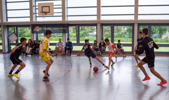 hitzfeld_visit_inline